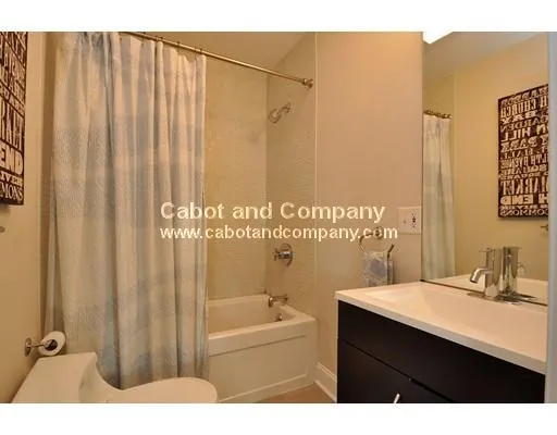 2 bed, 1 bath apartment for rent at 80 Rutland St Unit 2A, South End — photo 8 of 11