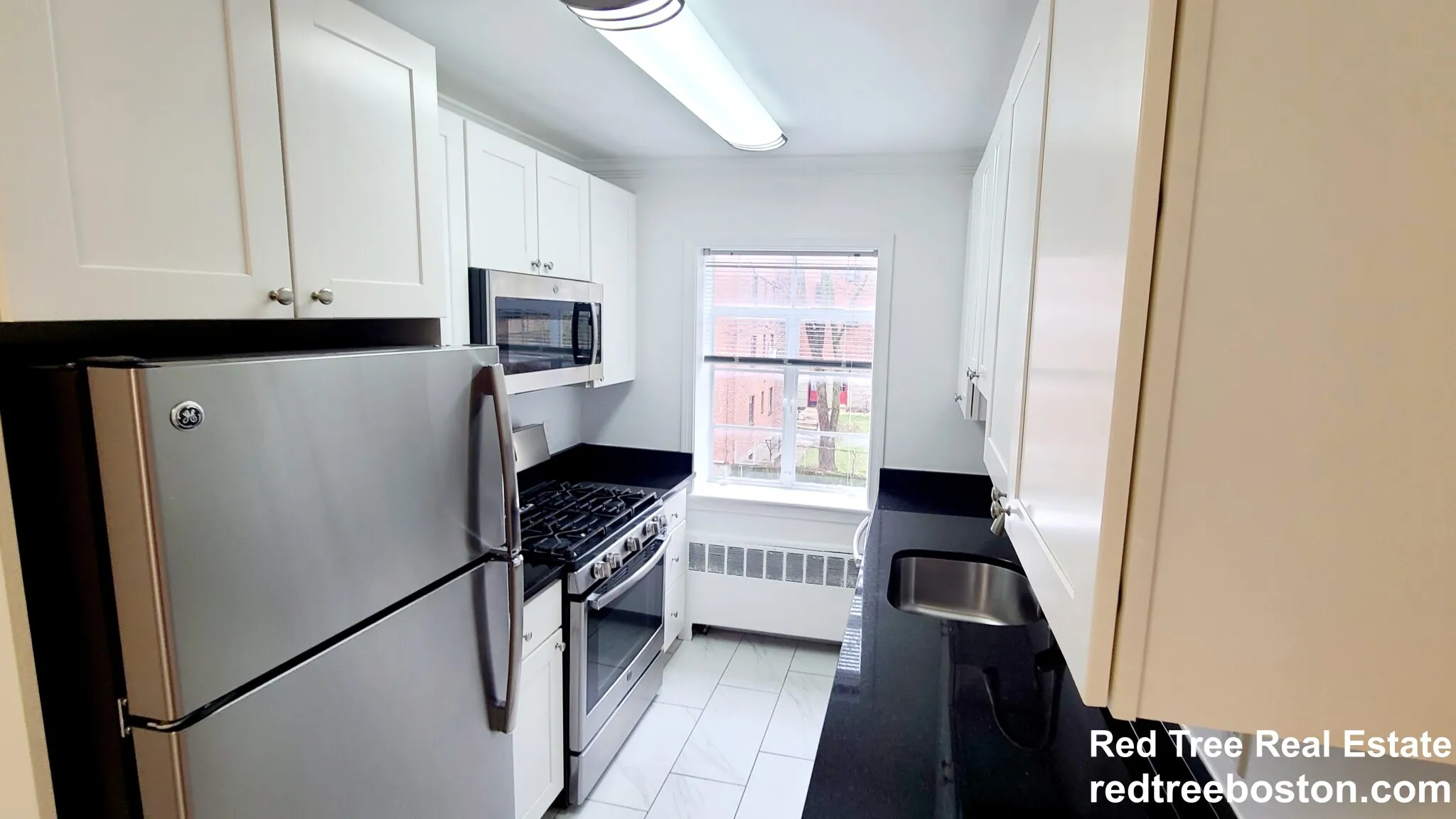 1 bed, 1 bath apartment for rent at 80 Saint Paul St Unit 3, Coolidge Corner — photo 2 of 8