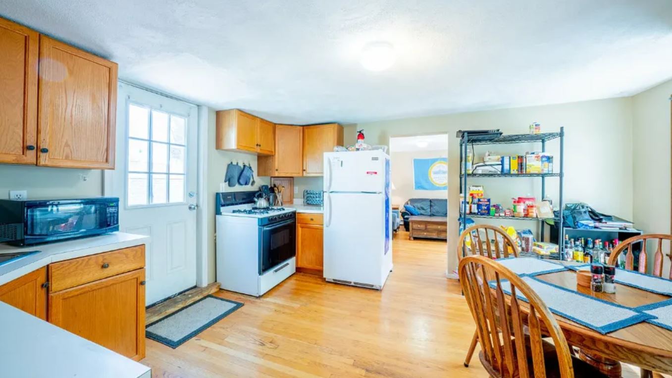 4 bed, 2 bath apartment for rent at 80 Sciarappa St Unit 1, East Cambridge — photo 2 of 7