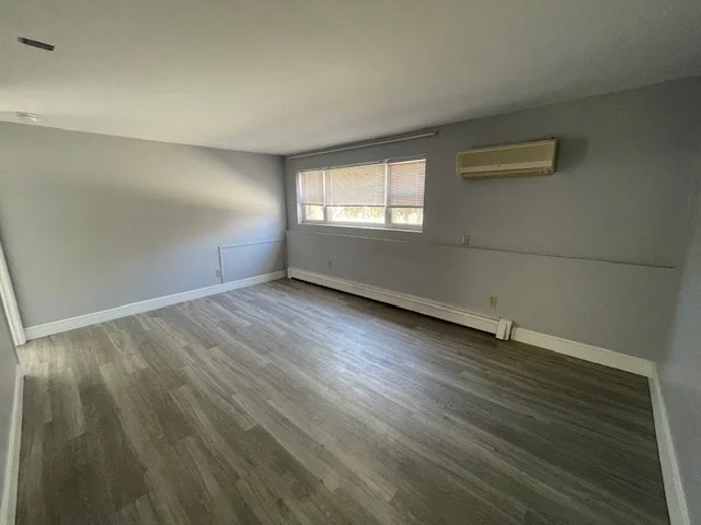 1 bed, 1 bath apartment for rent at 80 Sea St Unit 2, Weymouth — photo 6 of 11