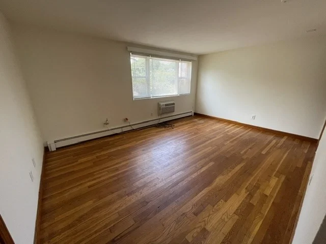 1 bed, 1 bath apartment for rent at 80 Sea St Unit 3, Weymouth — photo 4 of 9