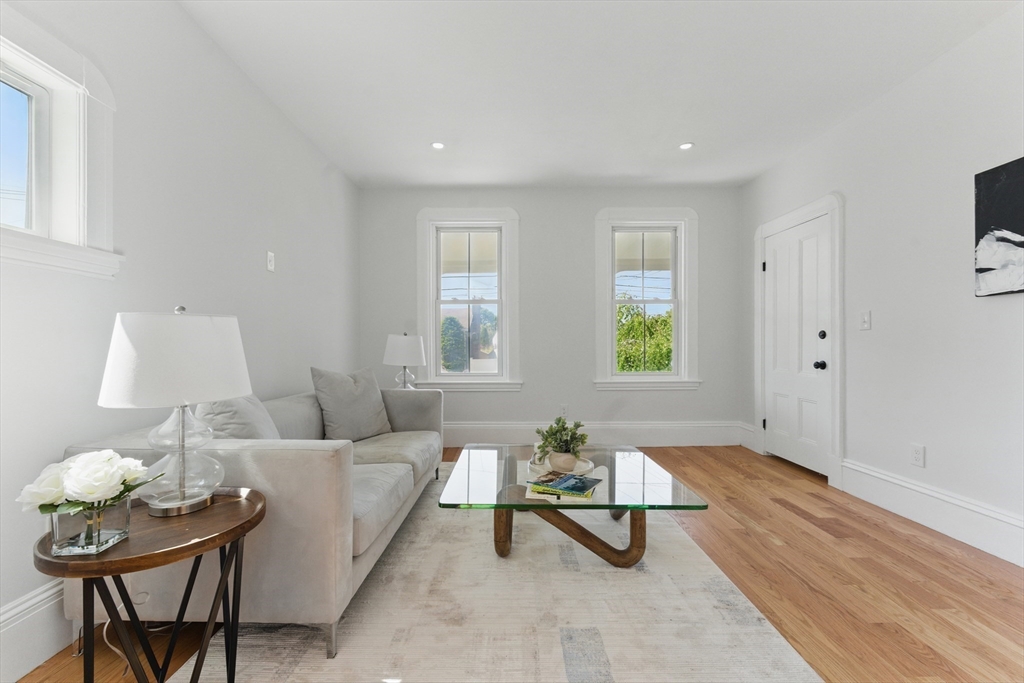 1 bed, 1 bath apartment for rent at 80 Shirley St Unit 1, Winthrop — photo 4 of 29