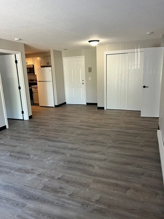 2 bed, 1 bath apartment for rent at 80 Stanton St Unit 30, Worcester — photo 6 of 15