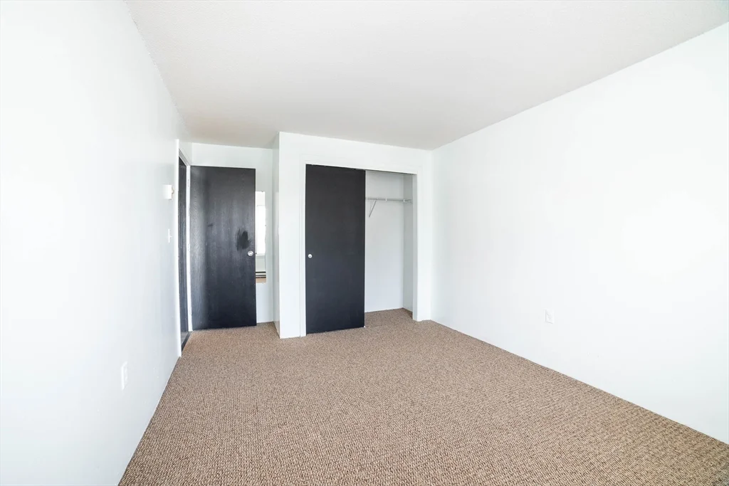 2 bed, 1 bath apartment for rent at 80 Staton St Unit 32, Belmont Hill — photo 18 of 20