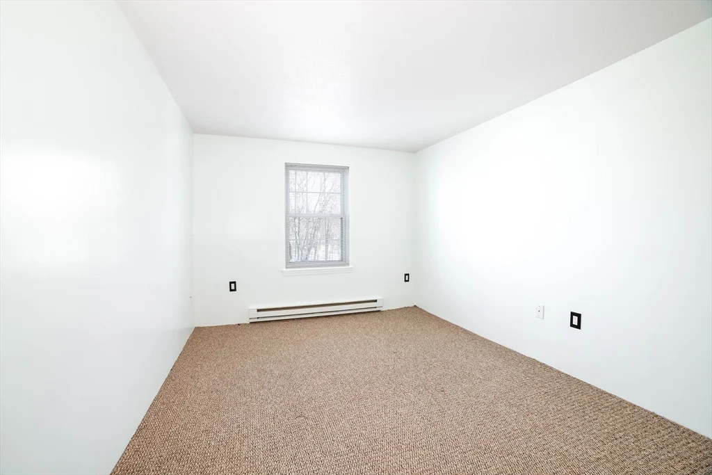 2 bed, 1 bath apartment for rent at 80 Staton St Unit 32, Belmont Hill — photo 17 of 20