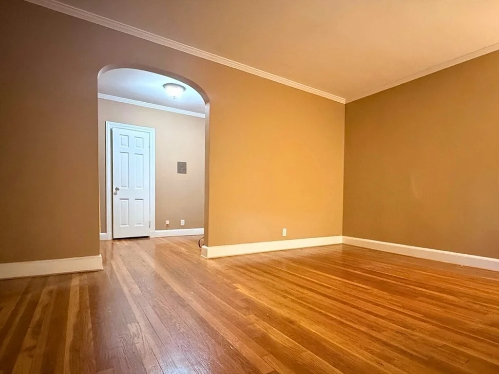 1 bed, 1 bath apartment for rent at 80 Strathmore Rd Unit 1, Brighton — photo 12 of 14