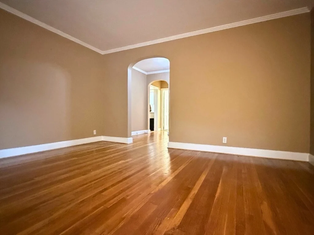 1 bed, 1 bath apartment for rent at 80 Strathmore Rd Unit 1, Brighton — photo 8 of 14