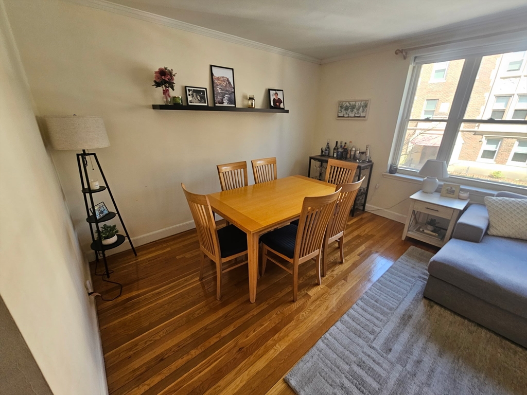 2 bed, 1 bath apartment for rent at 80 Strathmore Rd Unit 4, Brighton — photo 3 of 9