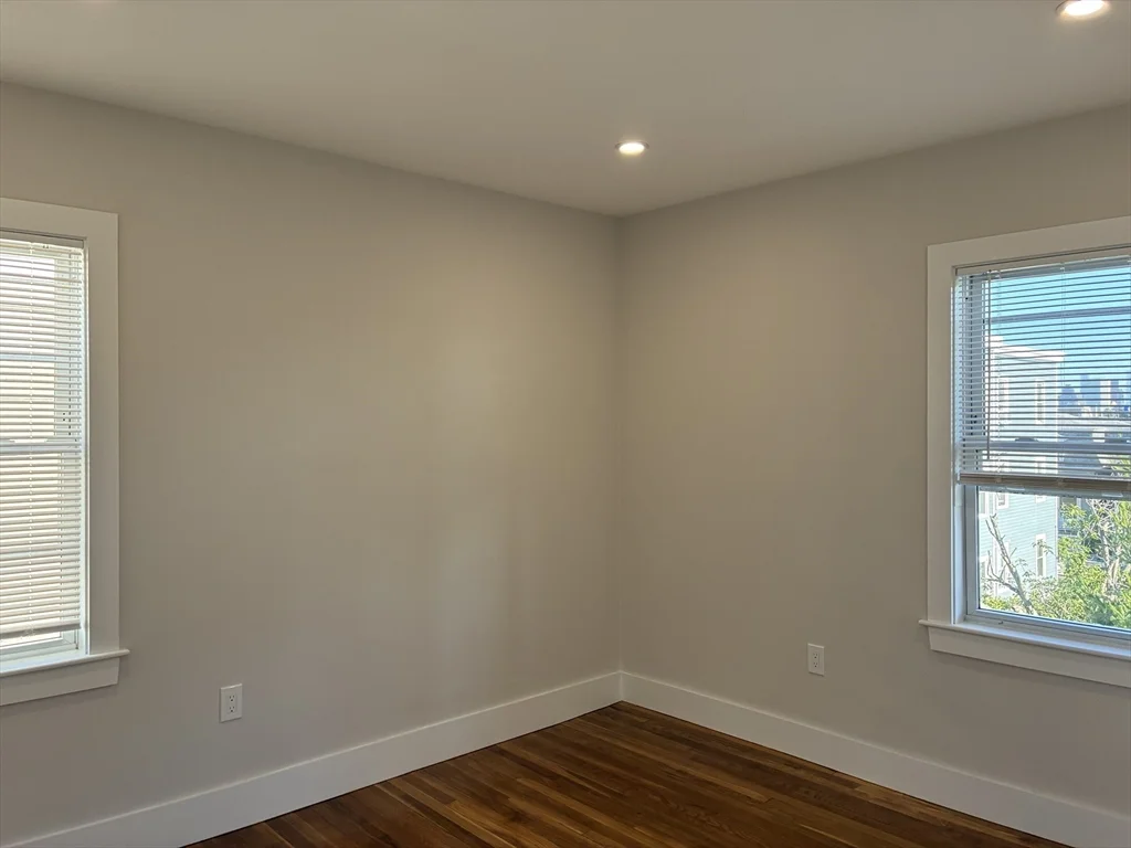 3 bed, 1 bath apartment for rent at 80 Sudan St Unit 3, Dorchester — photo 5 of 8