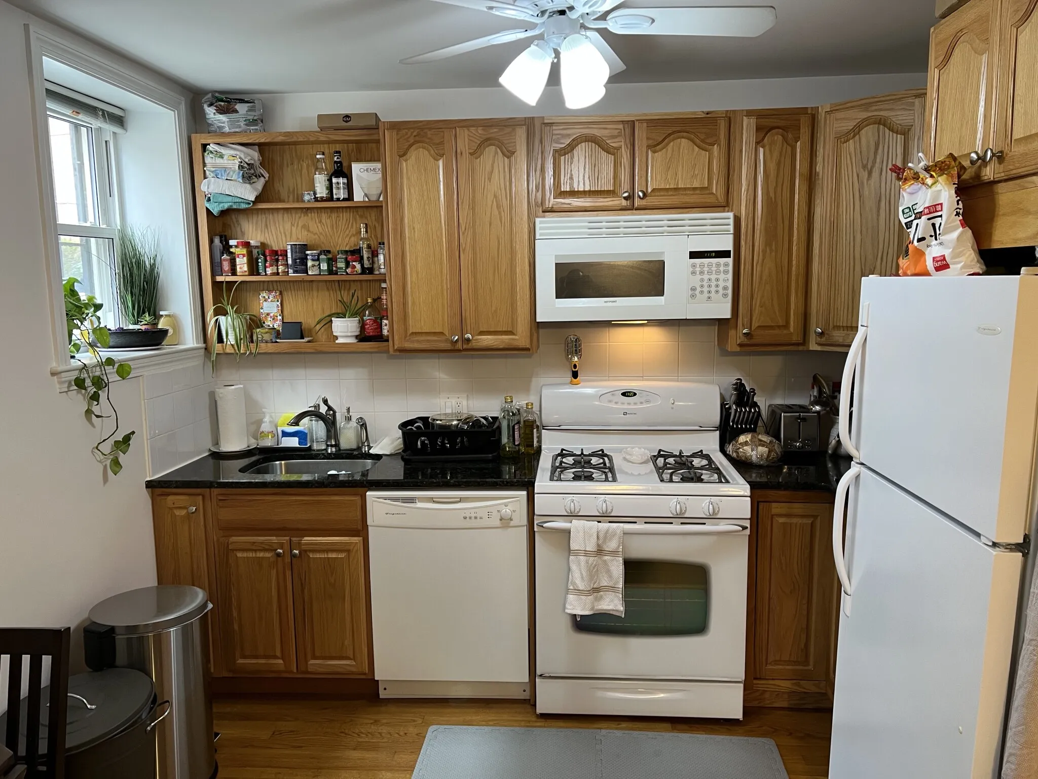 1 bed, 1 bath apartment for rent at 80 Sutherland Rd Unit 3AP, Brighton — photo 21 of 50