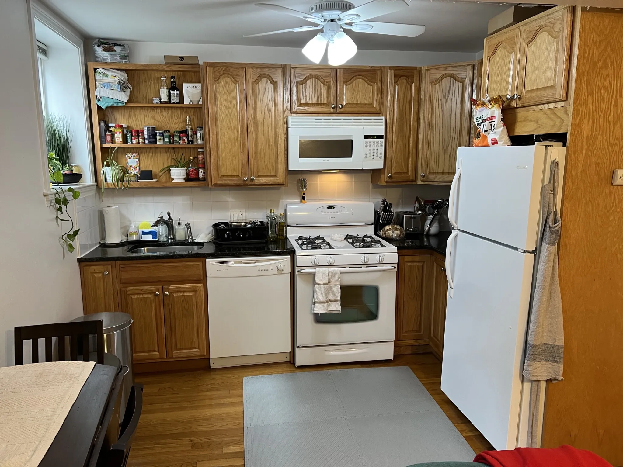 1 bed, 1 bath apartment for rent at 80 Sutherland Rd Unit 3AP, Brighton — photo 18 of 50