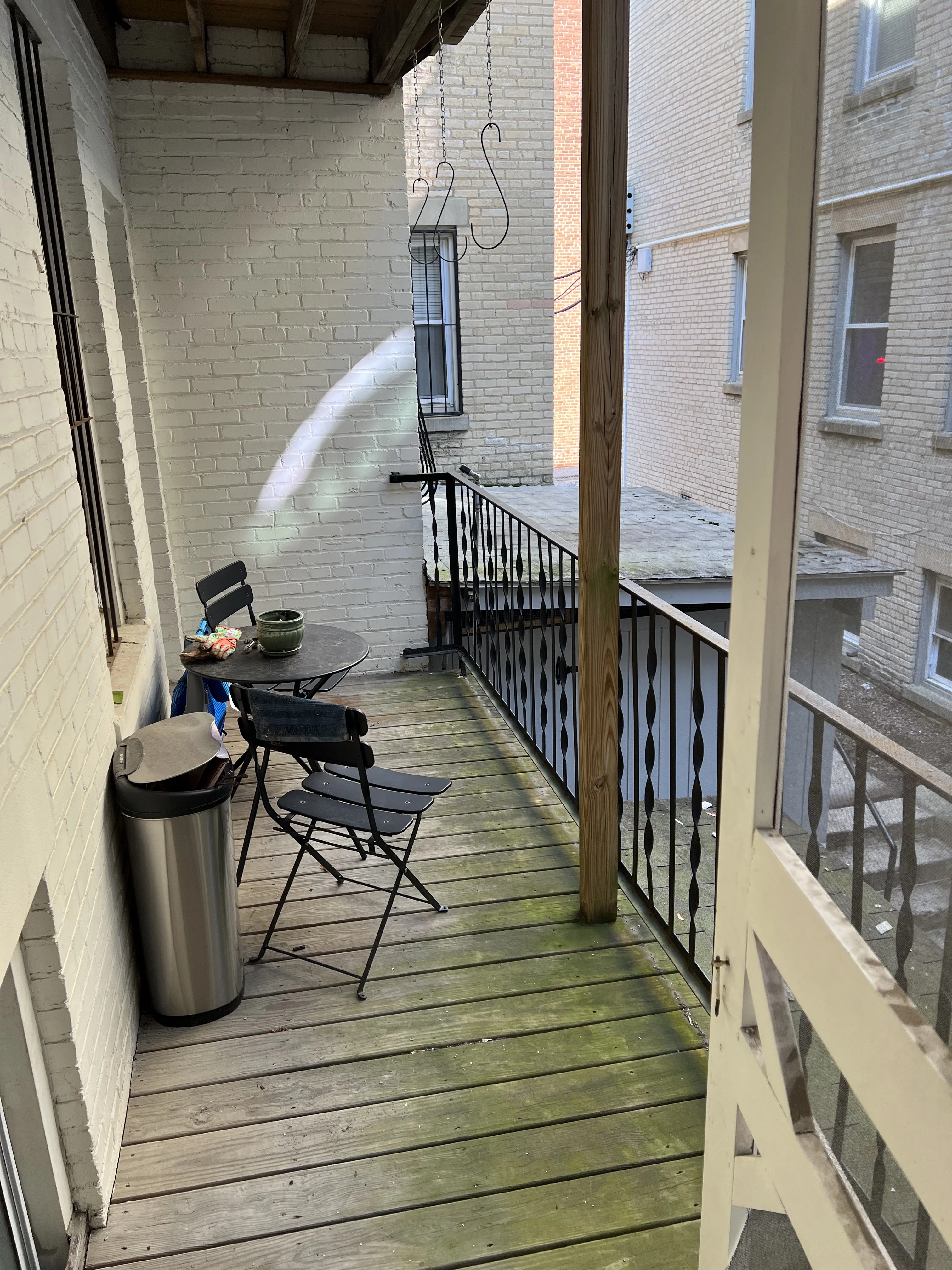 2 bed, 1 bath apartment for rent at 80 Sutherland Rd Unit 4, Brighton — photo 4 of 23