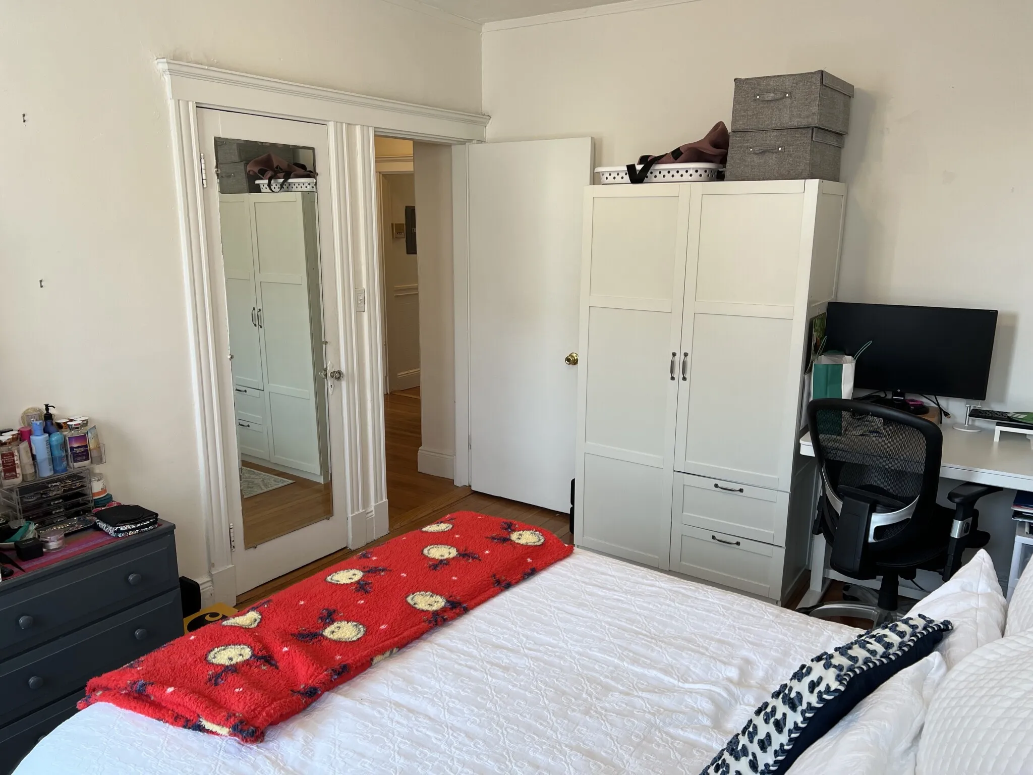 2 bed, 1 bath apartment for rent at 80 Sutherland Rd Unit 4P, Brighton — photo 27 of 31