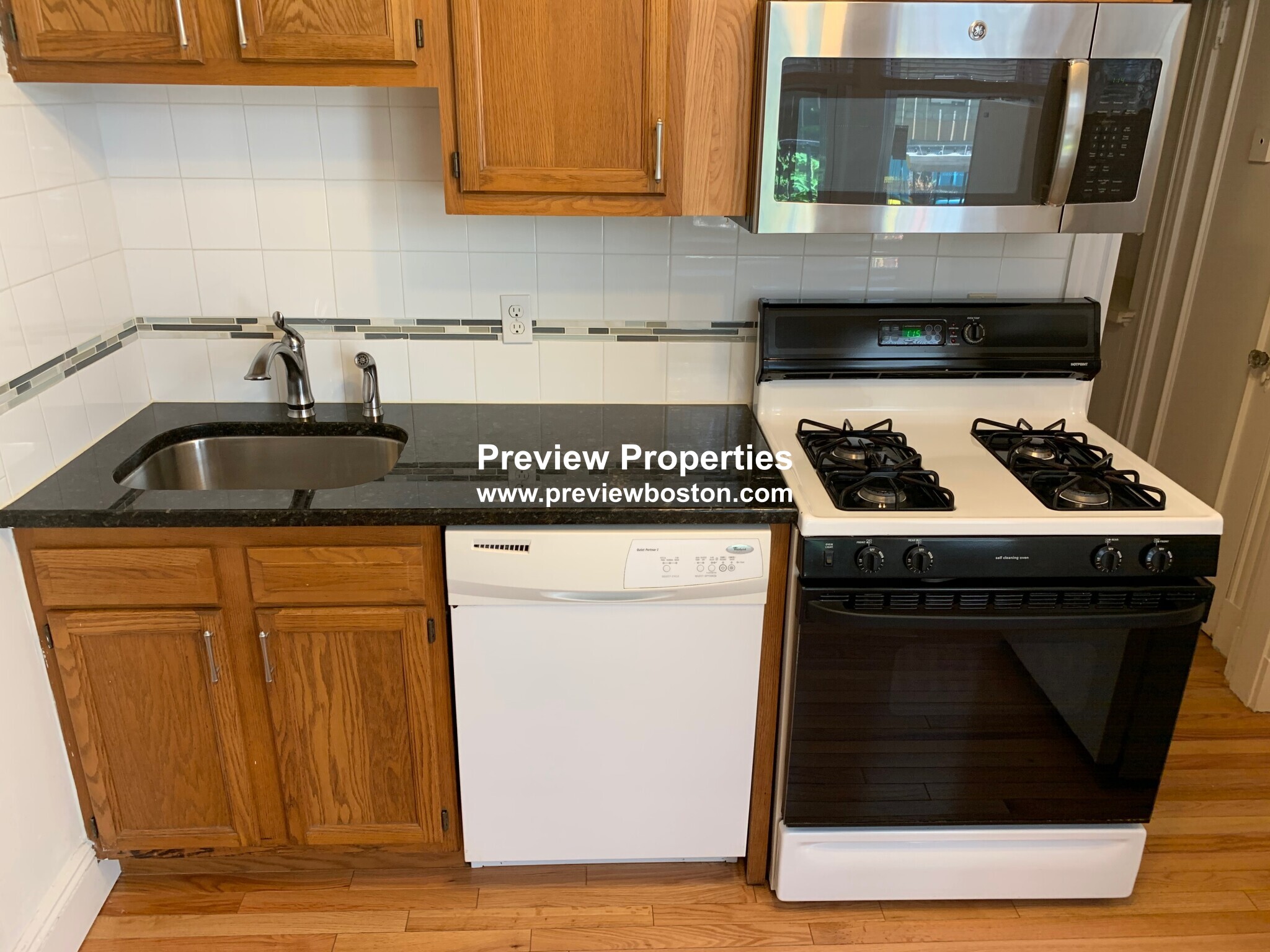 2 bed, 1 bath apartment for rent at 80 Sutherland Rd Unit 8, Brighton — photo 95 of 114