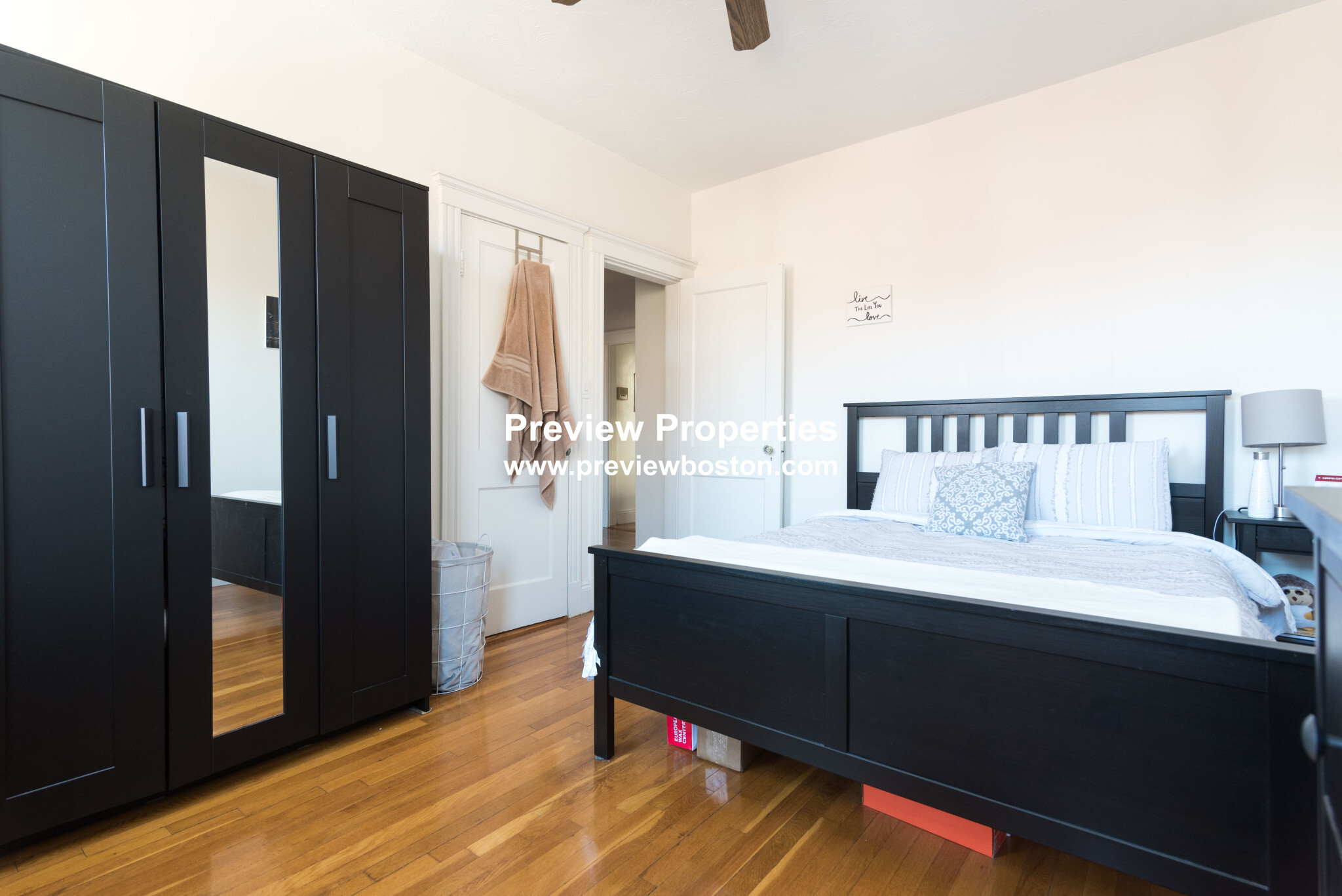 2 bed, 1 bath apartment for rent at 80 Sutherland Rd Unit 8, Brighton — photo 72 of 114