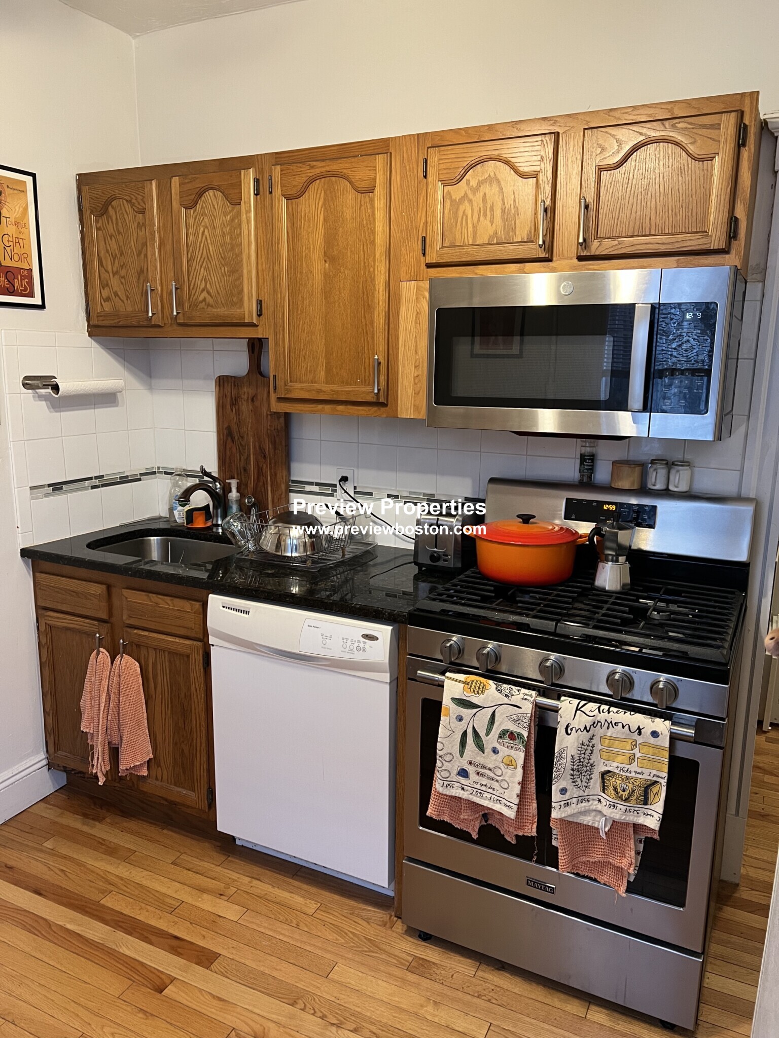 2 bed, 1 bath apartment for rent at 80 Sutherland Rd Unit 8, Brighton — photo 32 of 114