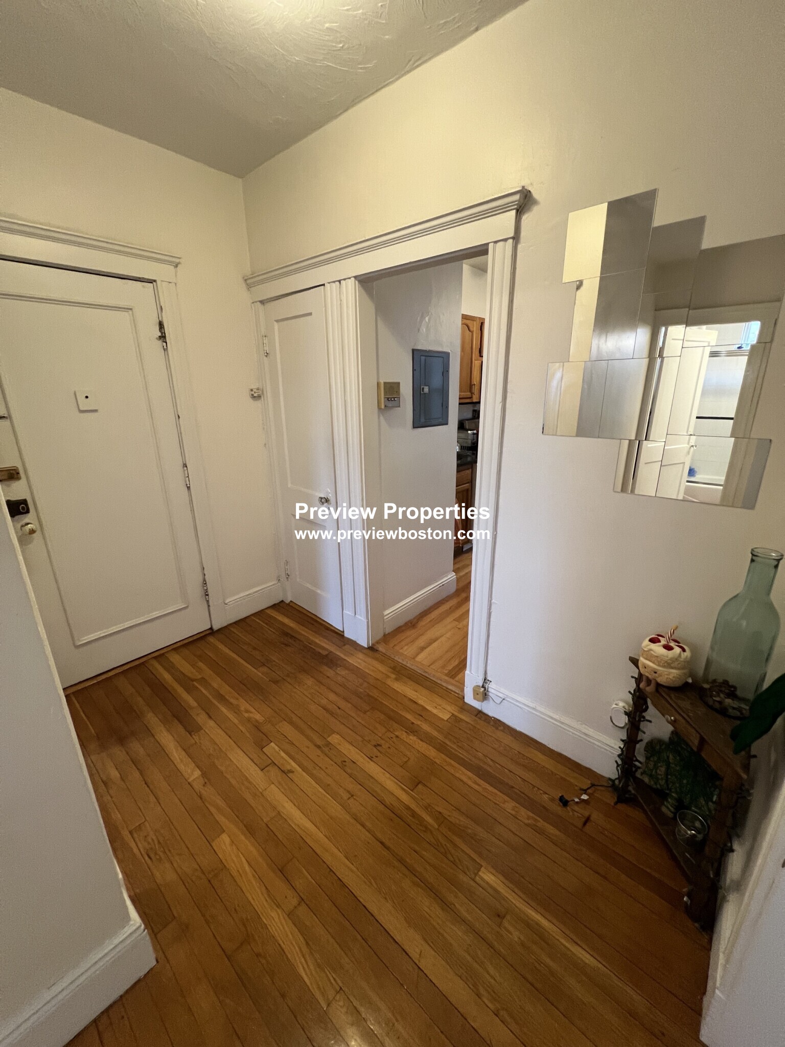 2 bed, 1 bath apartment for rent at 80 Sutherland Rd Unit 8, Brighton — photo 23 of 114
