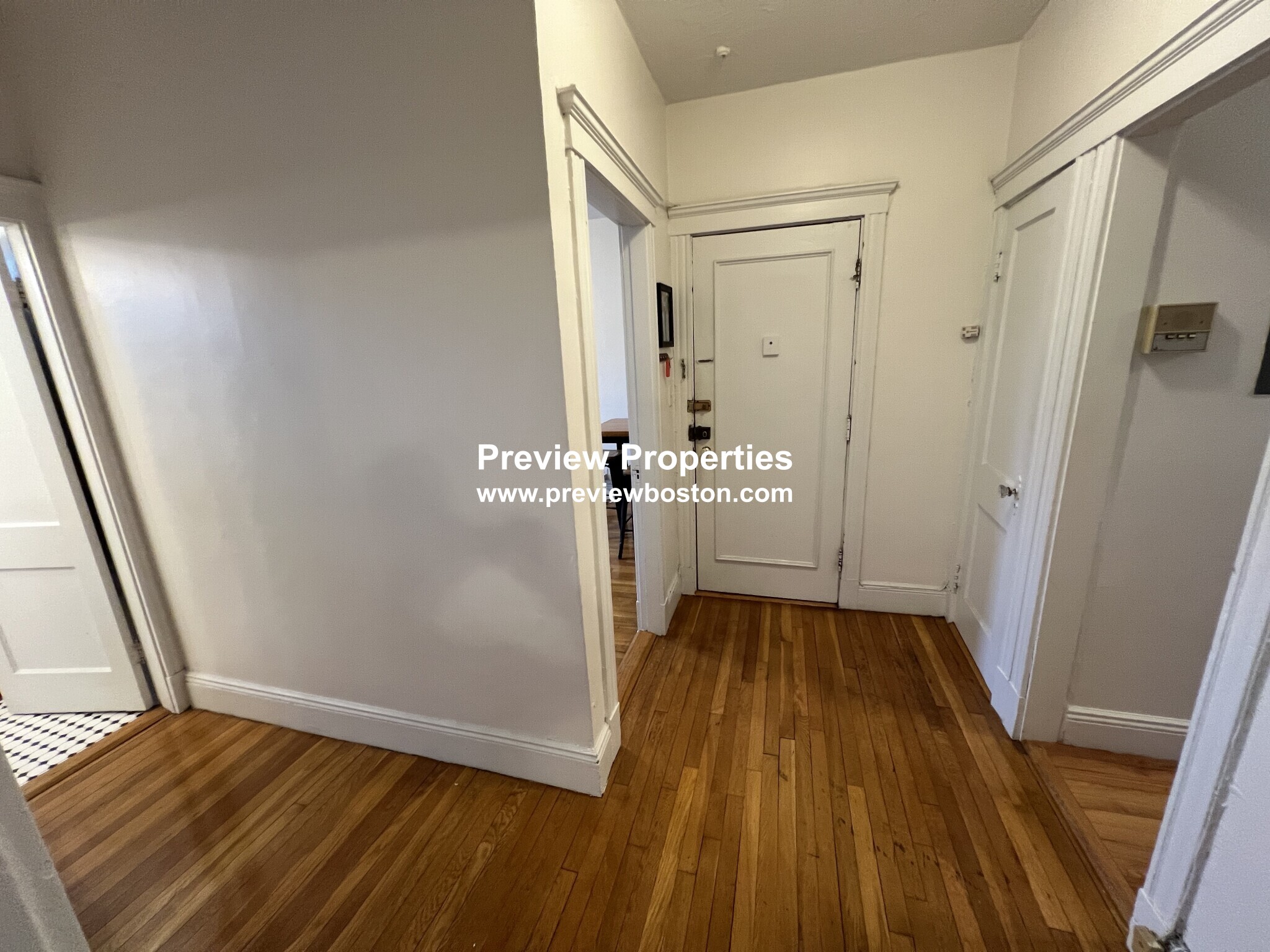 2 bed, 1 bath apartment for rent at 80 Sutherland Rd Unit 8, Brighton — photo 46 of 114