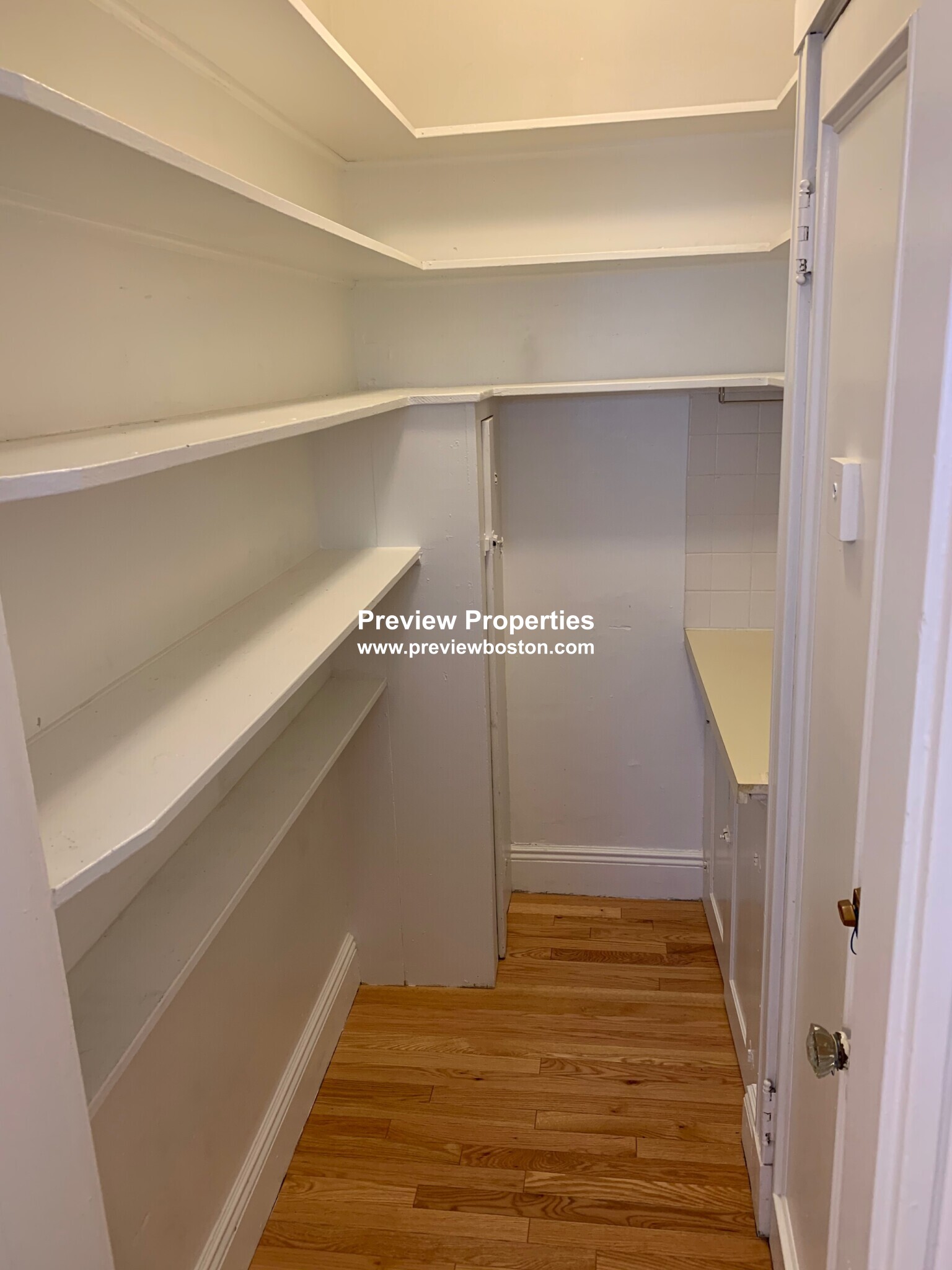 2 bed, 1 bath apartment for rent at 80 Sutherland Rd Unit 8, Brighton — photo 76 of 114