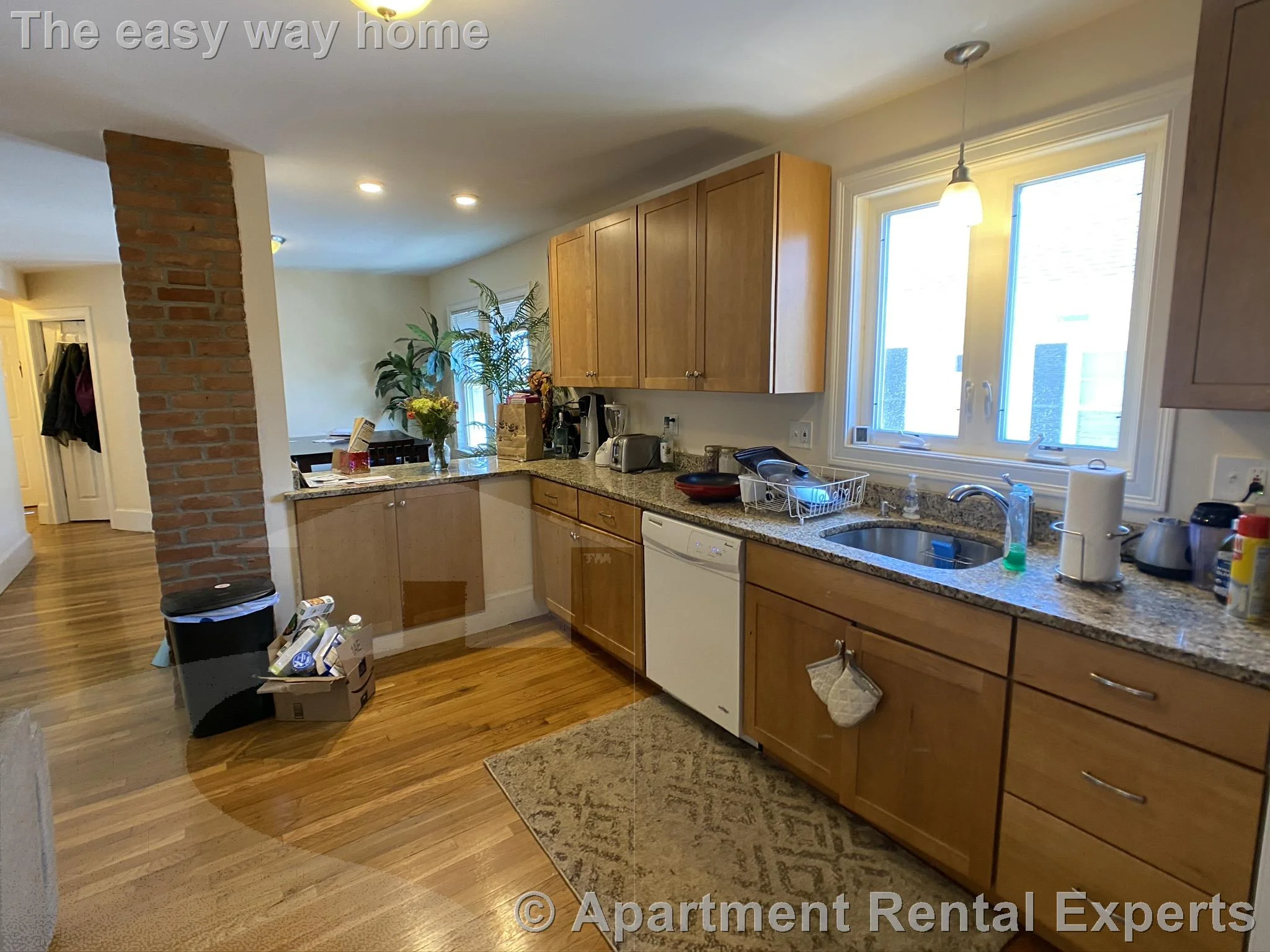 4 bed, 2 bath apartment for rent at 80 Ten Hills Rd, Ten Hills — photo 4 of 20