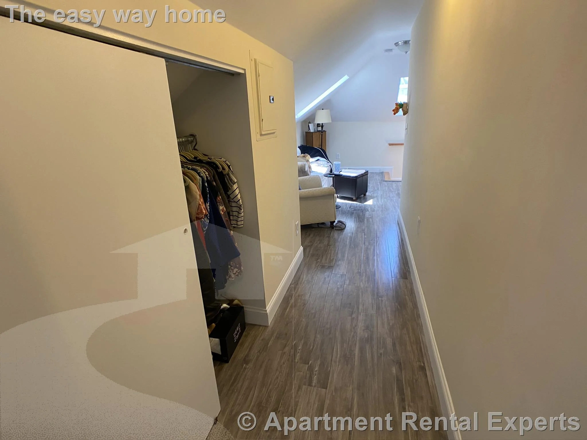4 bed, 2 bath apartment for rent at 80 Ten Hills Rd, Ten Hills — photo 9 of 20
