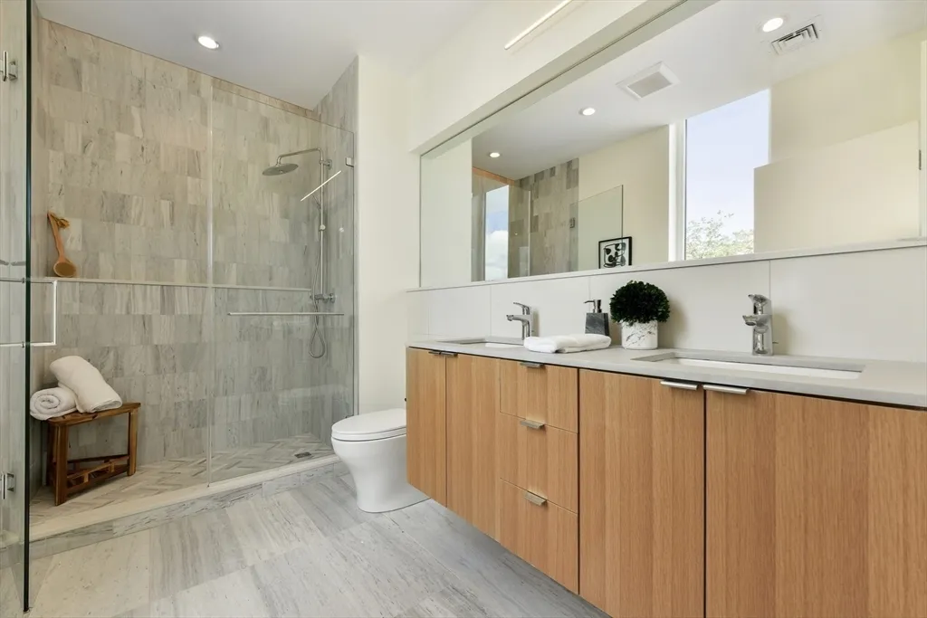 2 bed, 2 bath apartment for rent at 80 Terrace St Unit 501, Mission Hill — photo 3 of 14