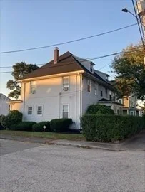 3 bed, 1 bath apartment for rent at 80 Trafford St Unit 1, Quincy — photo 9 of 9