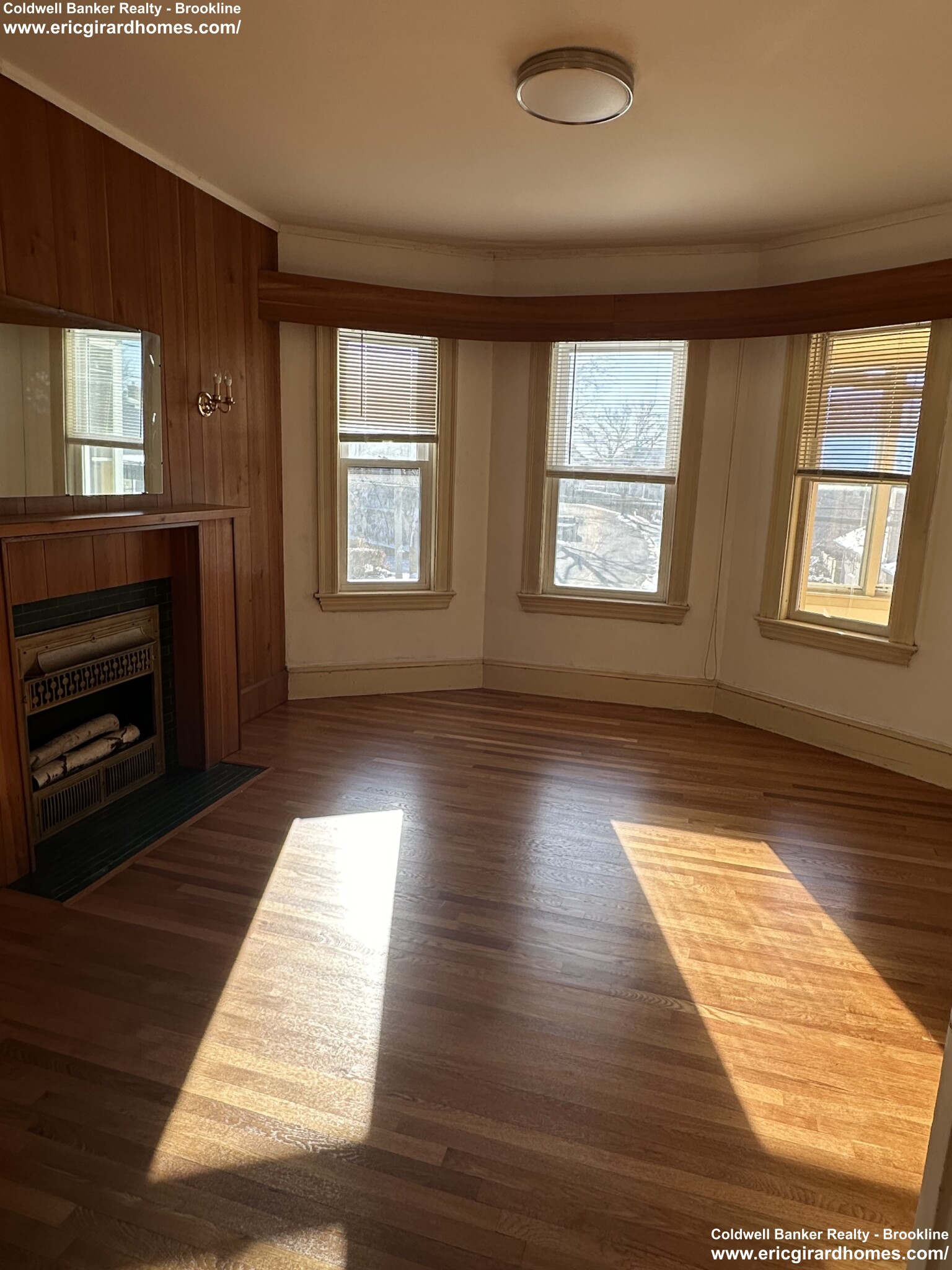 4 bed, 1.5 bath apartment for rent at 80 Upland Rd Unit 2, Belmont — photo 4 of 12