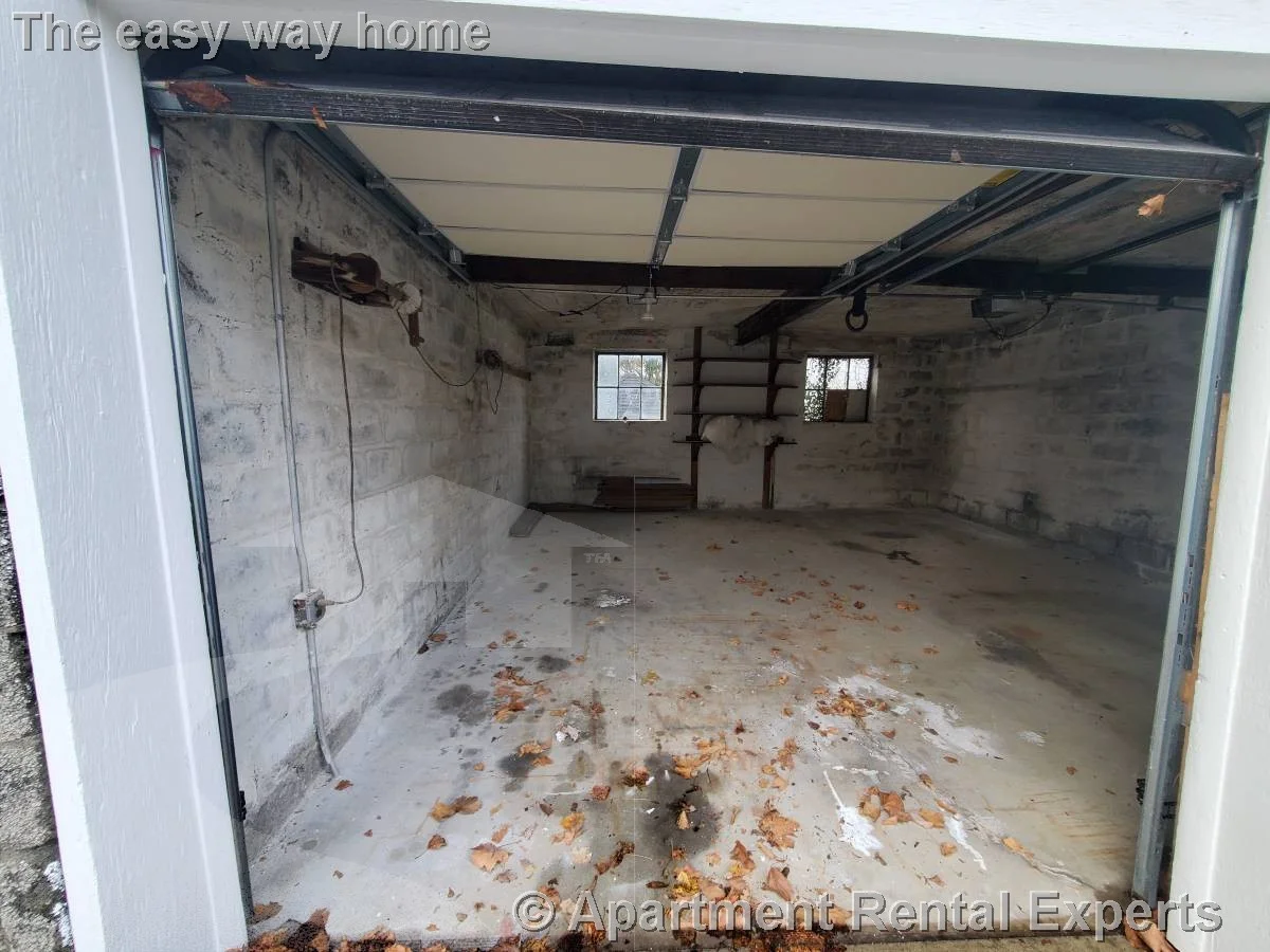 3 bed, 1 bath apartment for rent at 80 Upland Rd Unit 2, Belmont — photo 16 of 20
