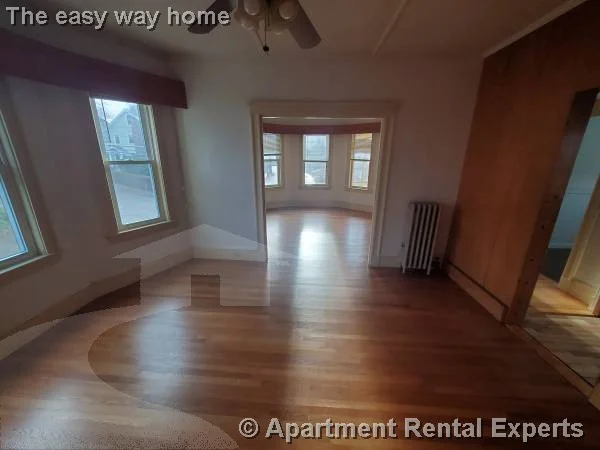 3 bed, 1 bath apartment for rent at 80 Upland Rd Unit 2, Belmont — photo 2 of 20