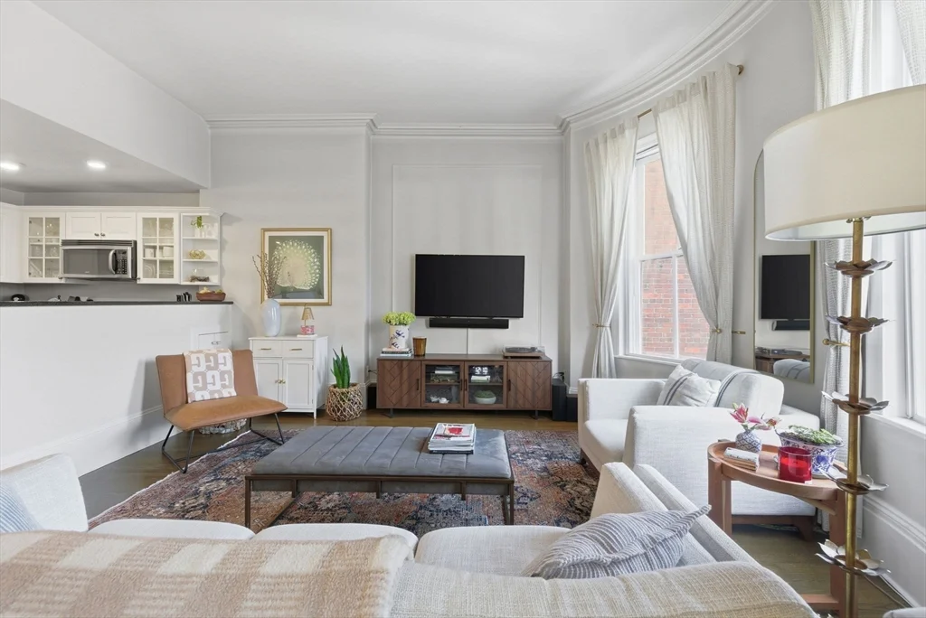 2 bed, 1 bath apartment for rent at 80 West Concord Unit 3, South End — photo 9 of 24