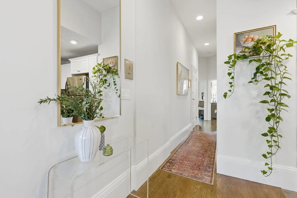 2 bed, 1 bath apartment for rent at 80 West Concord Unit 3, South End — photo 11 of 24