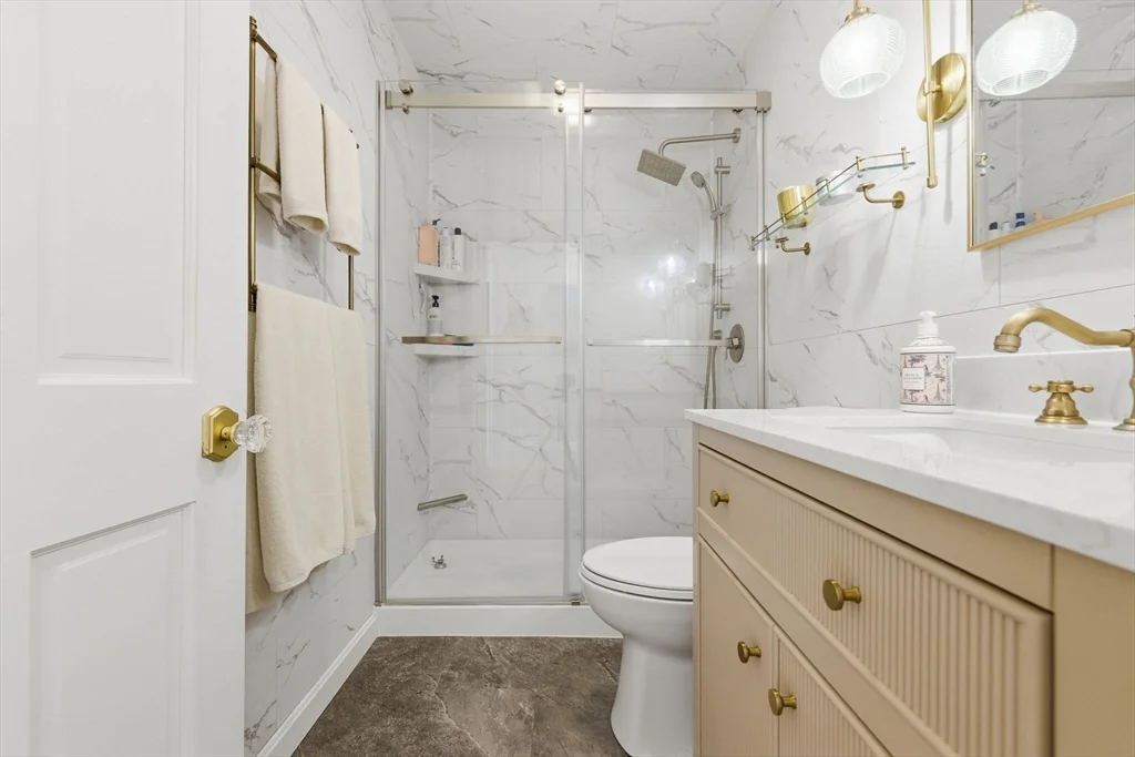 2 bed, 1 bath apartment for rent at 80 West Concord Unit 3, South End — photo 13 of 24