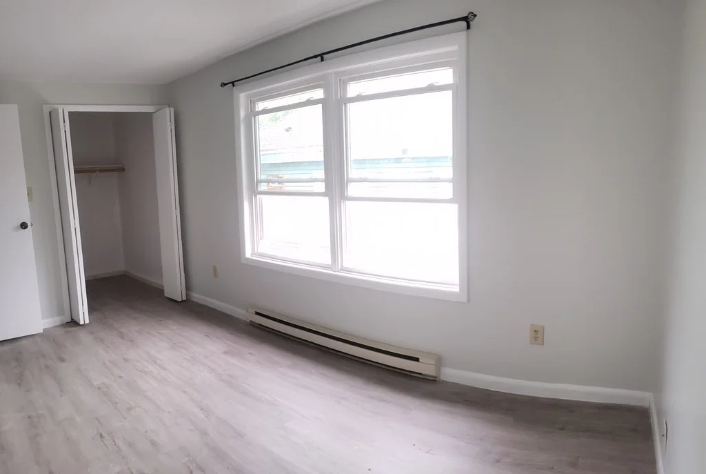 2 bed, 1 bath apartment for rent at 80 Wall St Unit C, Globe Village — photo 12 of 16