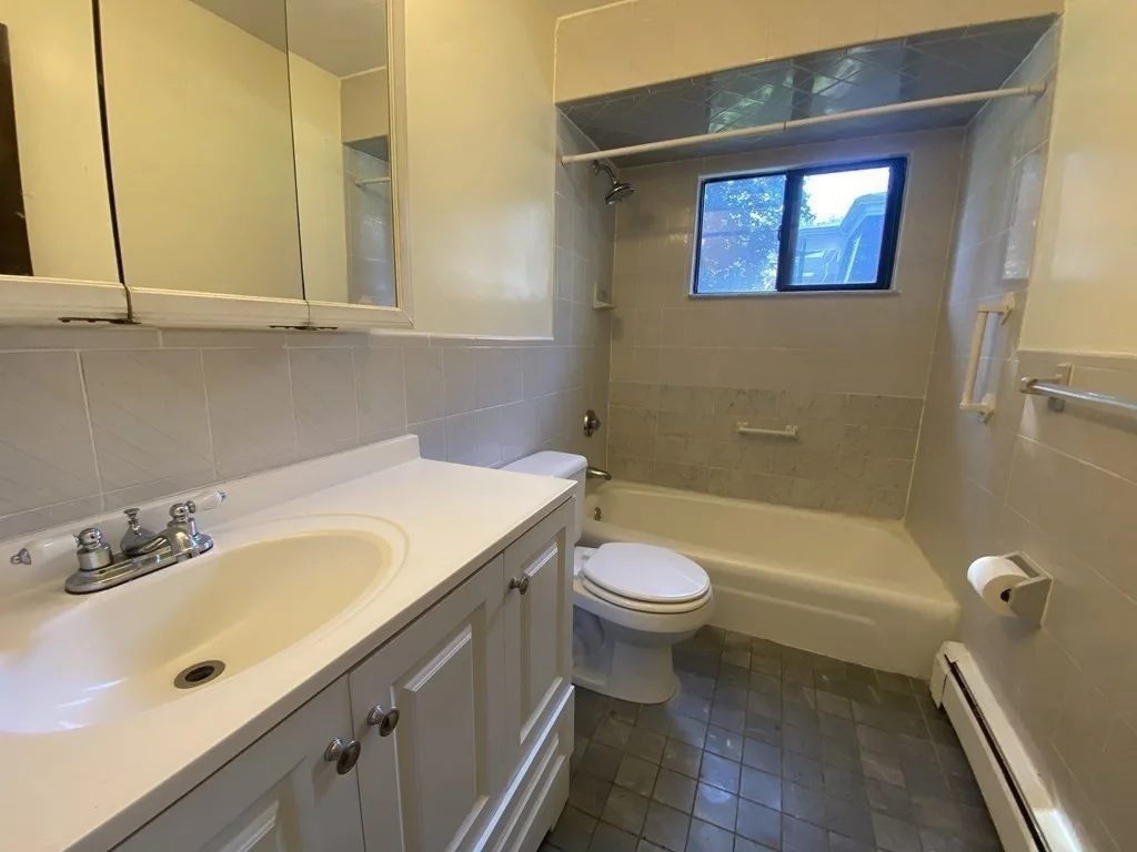 2 bed, 1 bath apartment for rent at 80 Walnut St Unit 108, Canton — photo 8 of 17