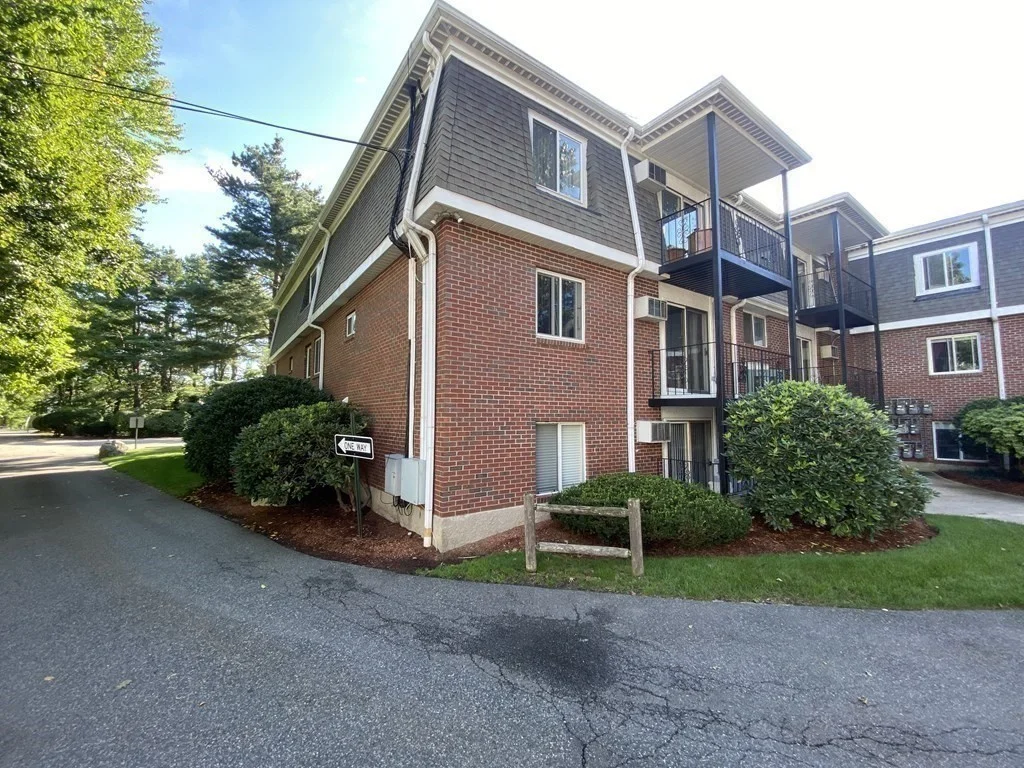 2 bed, 1 bath apartment for rent at 80 Walnut St Unit 108, Canton — photo 17 of 17