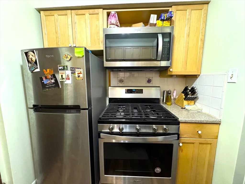 1 bed, 1 bath apartment for rent at 80 Walnut St Unit 210, Canton — photo 8 of 21