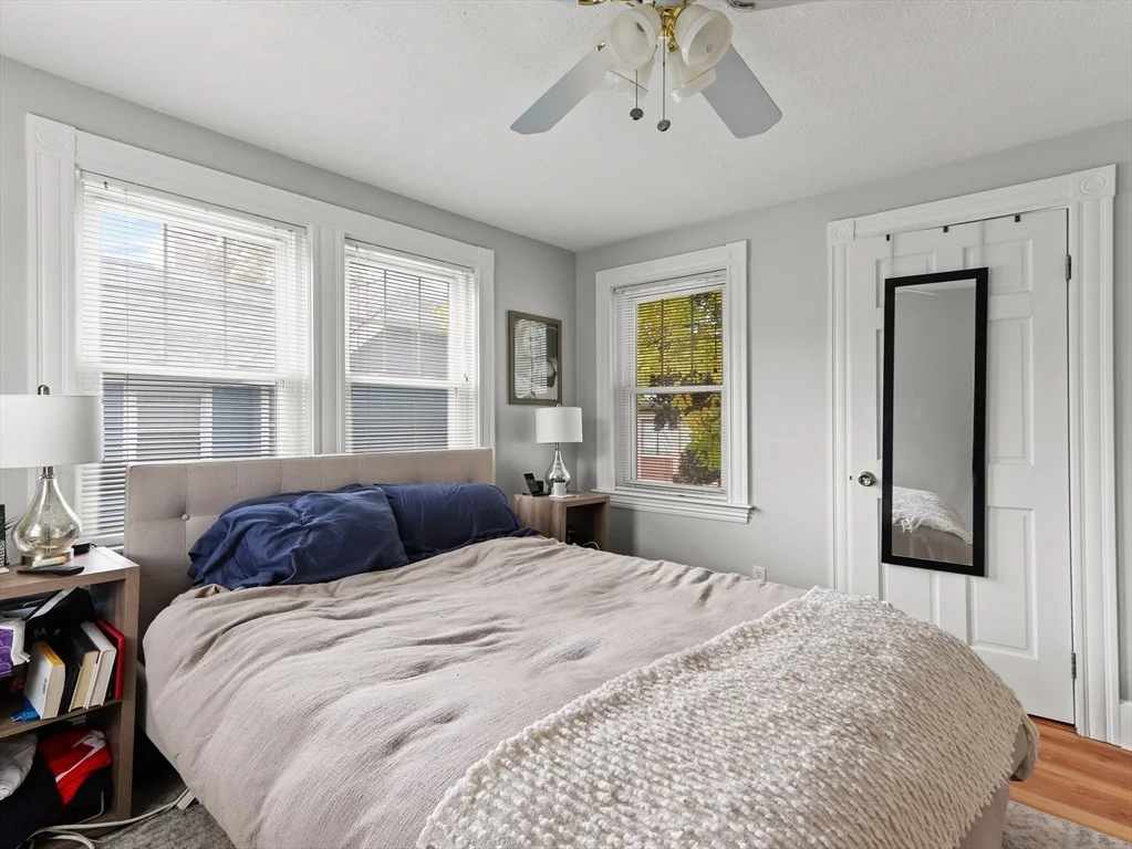 3 bed, 1 bath apartment for rent at 80 Washington Ave, Natick — photo 11 of 16