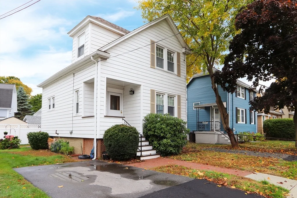 3 bed, 1 bath apartment for rent at 80 Washington Ave, Natick — photo 2 of 16