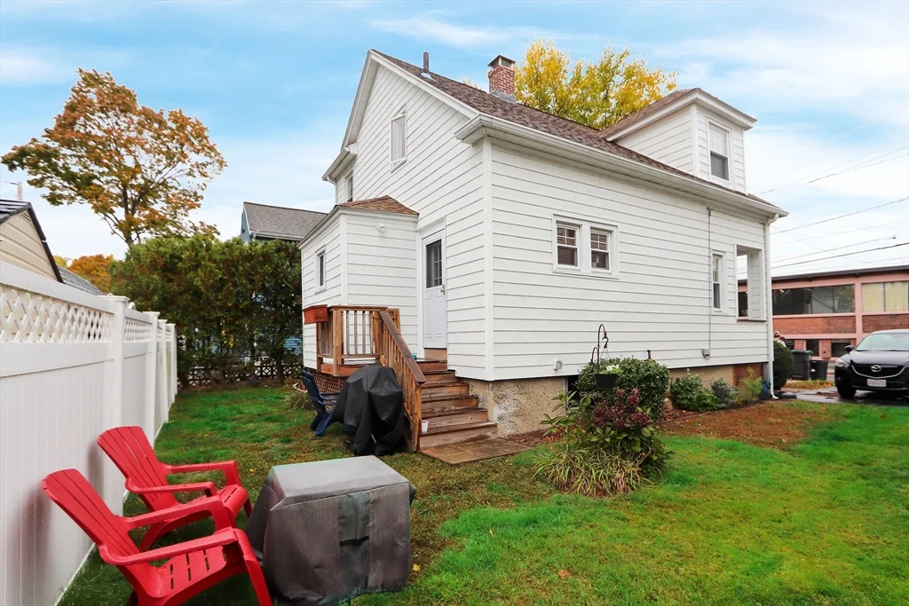 3 bed, 1 bath apartment for rent at 80 Washington Ave, Natick — photo 16 of 16