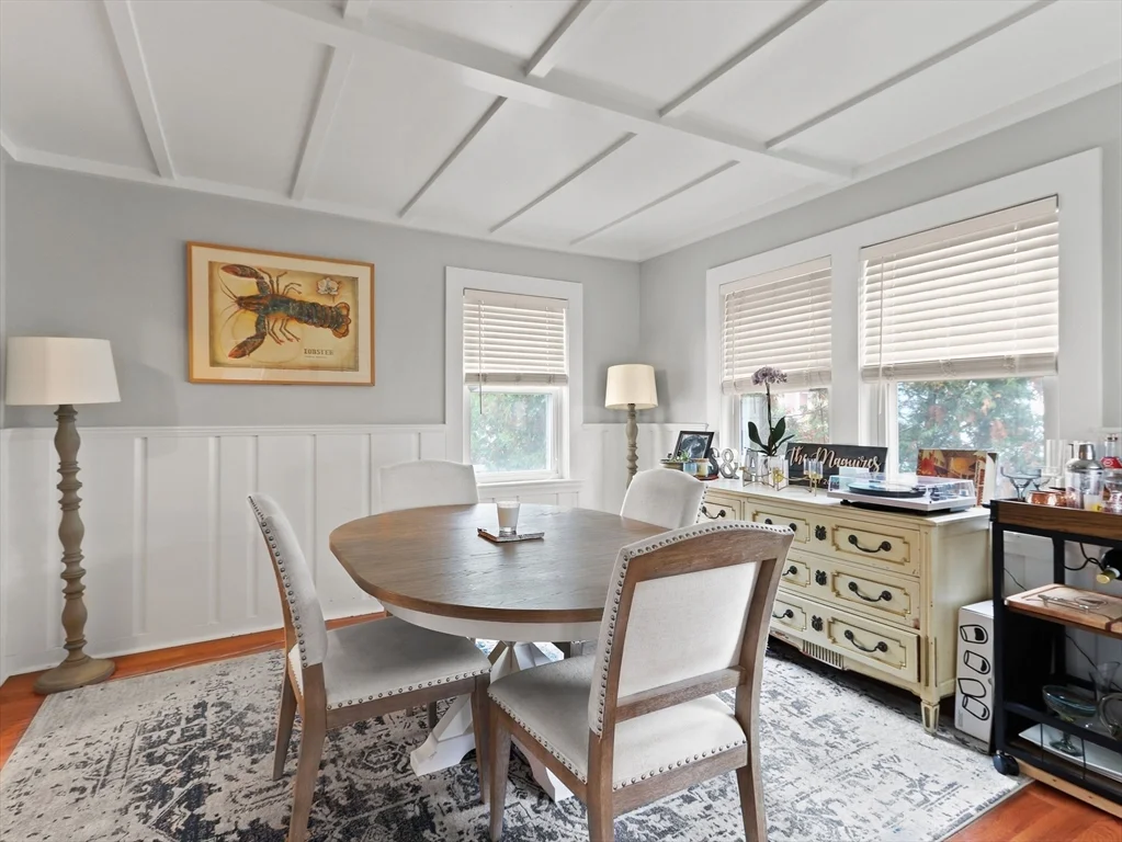 3 bed, 1 bath apartment for rent at 80 Washington Ave, Natick — photo 5 of 16