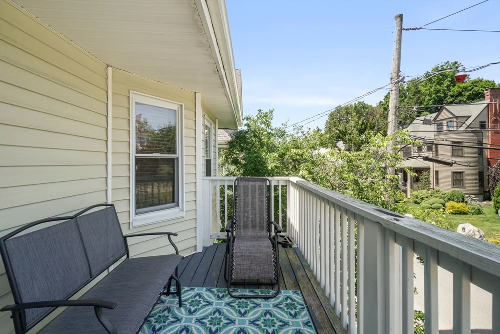 3 bed, 2 bath apartment for rent at 80 Westmoreland St Unit 2, Dorchester — photo 25 of 26
