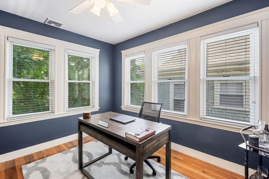 3 bed, 2 bath apartment for rent at 80 Westmoreland St Unit 2, Dorchester — photo 16 of 26