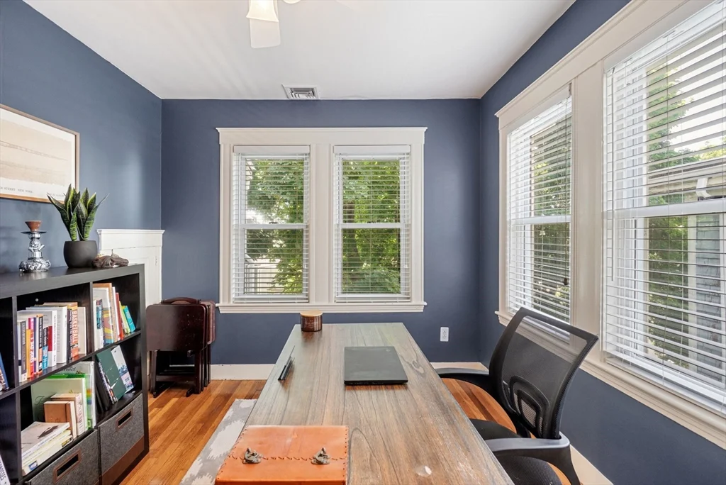 3 bed, 2 bath apartment for rent at 80 Westmoreland St Unit 2, Dorchester — photo 17 of 26