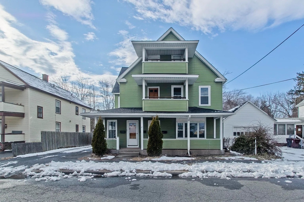 3 bed, 1 bath apartment for rent at 80 White St Unit 1, Westfield — photo 1 of 20
