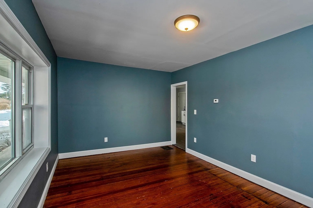 3 bed, 1 bath apartment for rent at 80 White St Unit 1, Westfield — photo 11 of 20