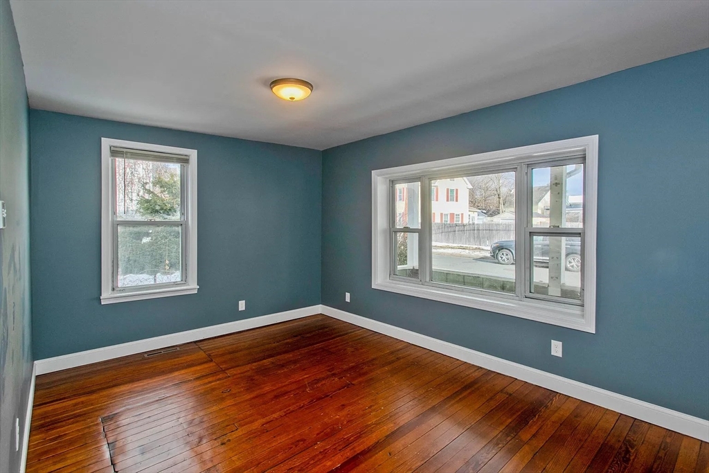 3 bed, 1 bath apartment for rent at 80 White St Unit 1, Westfield — photo 9 of 20