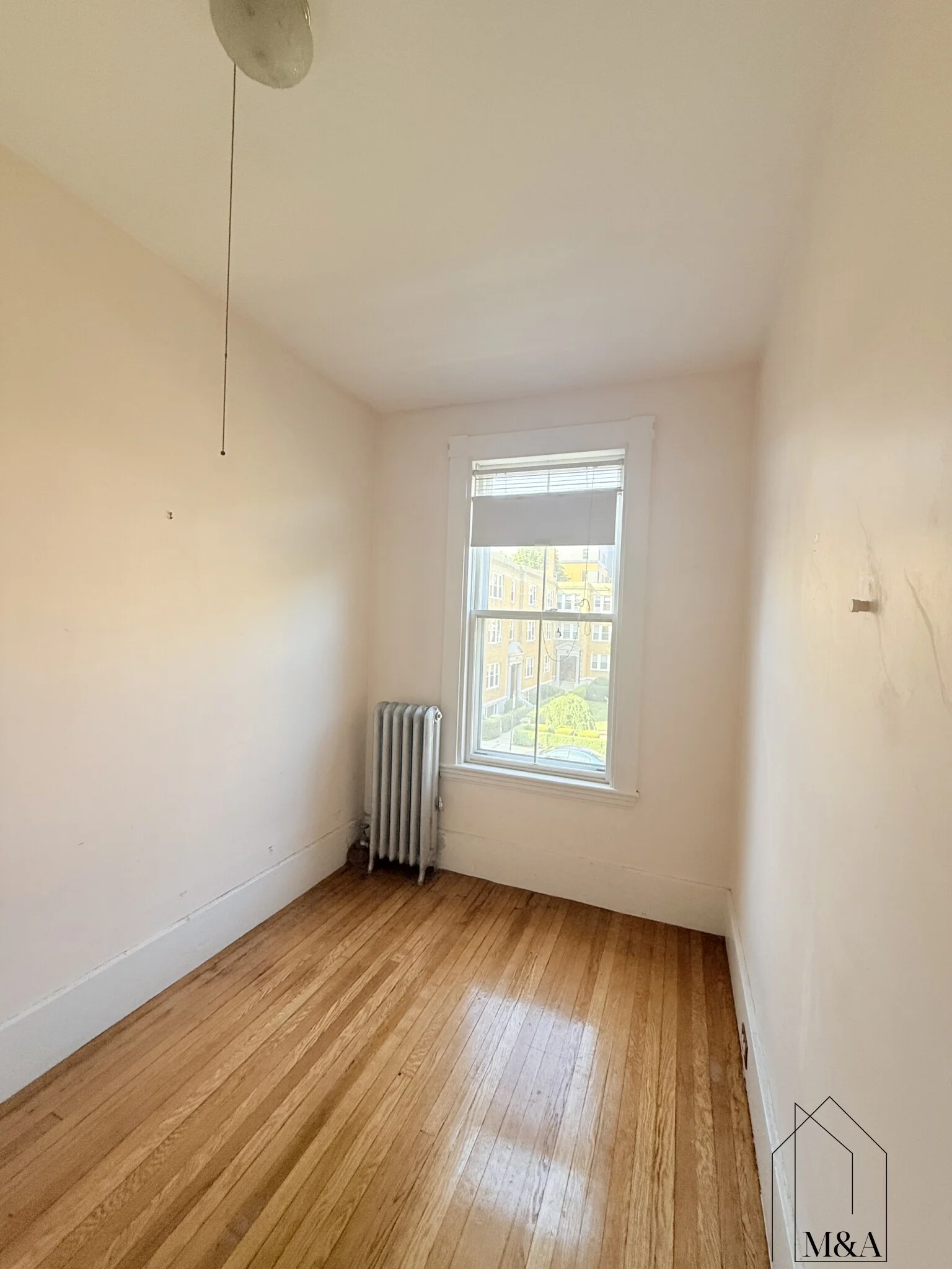 3.5 bed, 1 bath apartment for rent at 80 Winchester St Unit 2, Brookline — photo 8 of 9