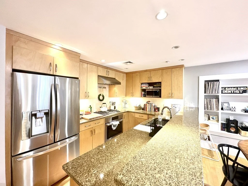 2 bed, 2 bath apartment for rent at 80 Worcester St Unit 1, South End — photo 7 of 21