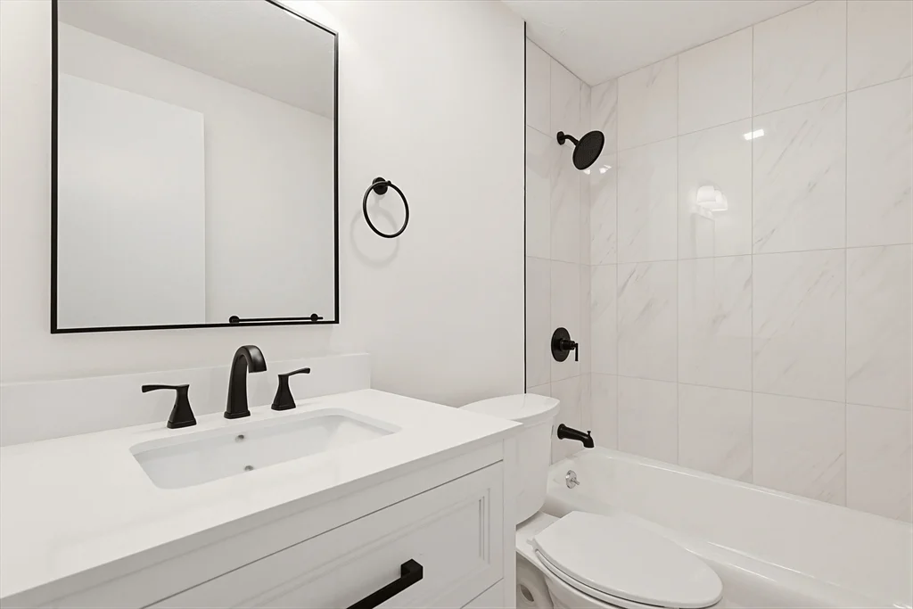 1 bed, 1 bath apartment for rent at 800 County Unit 3, Taunton — photo 13 of 18